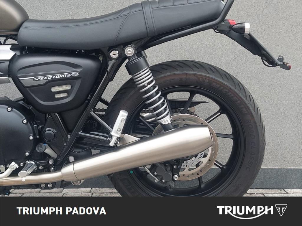 TRIUMPH Street Twin 900 - 2019 - immagine 7