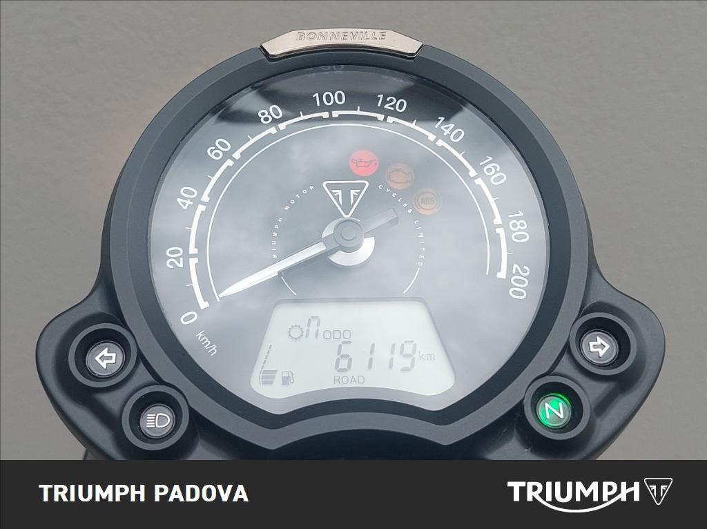 TRIUMPH Street Twin 900 - 2019 - immagine 13