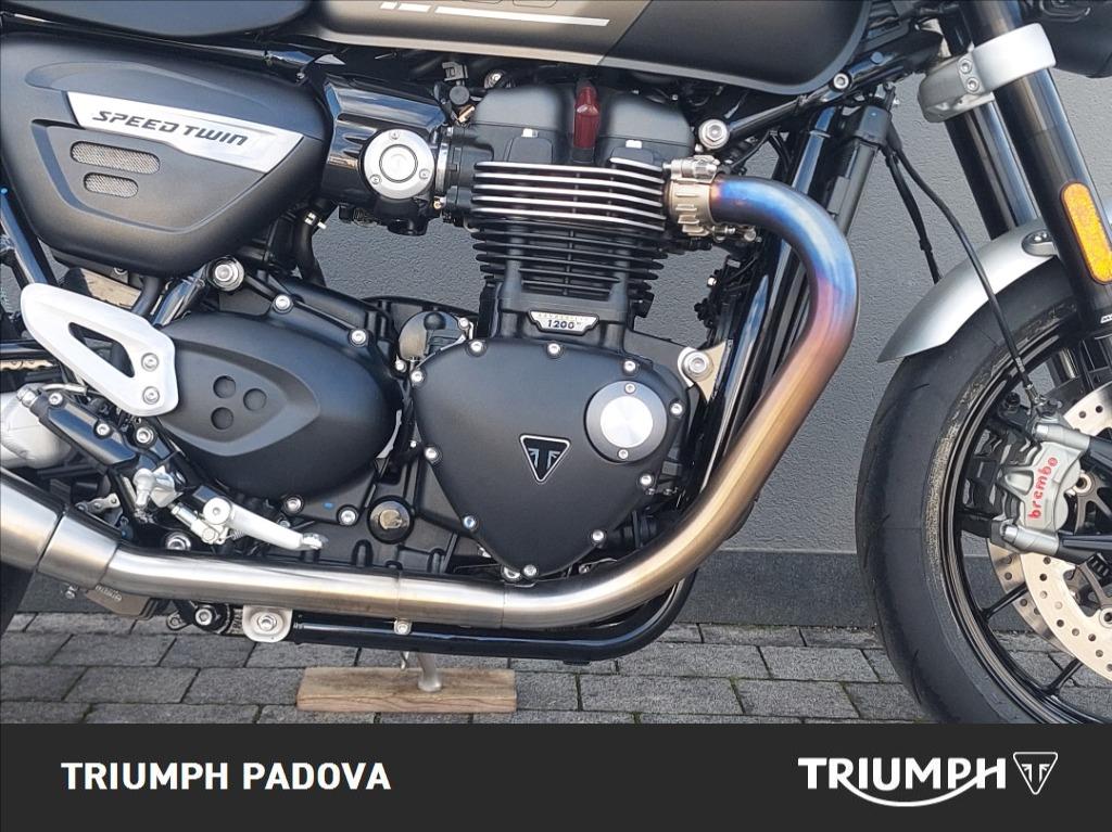 TRIUMPH Speed Twin 1200 - 2024 - immagine 3