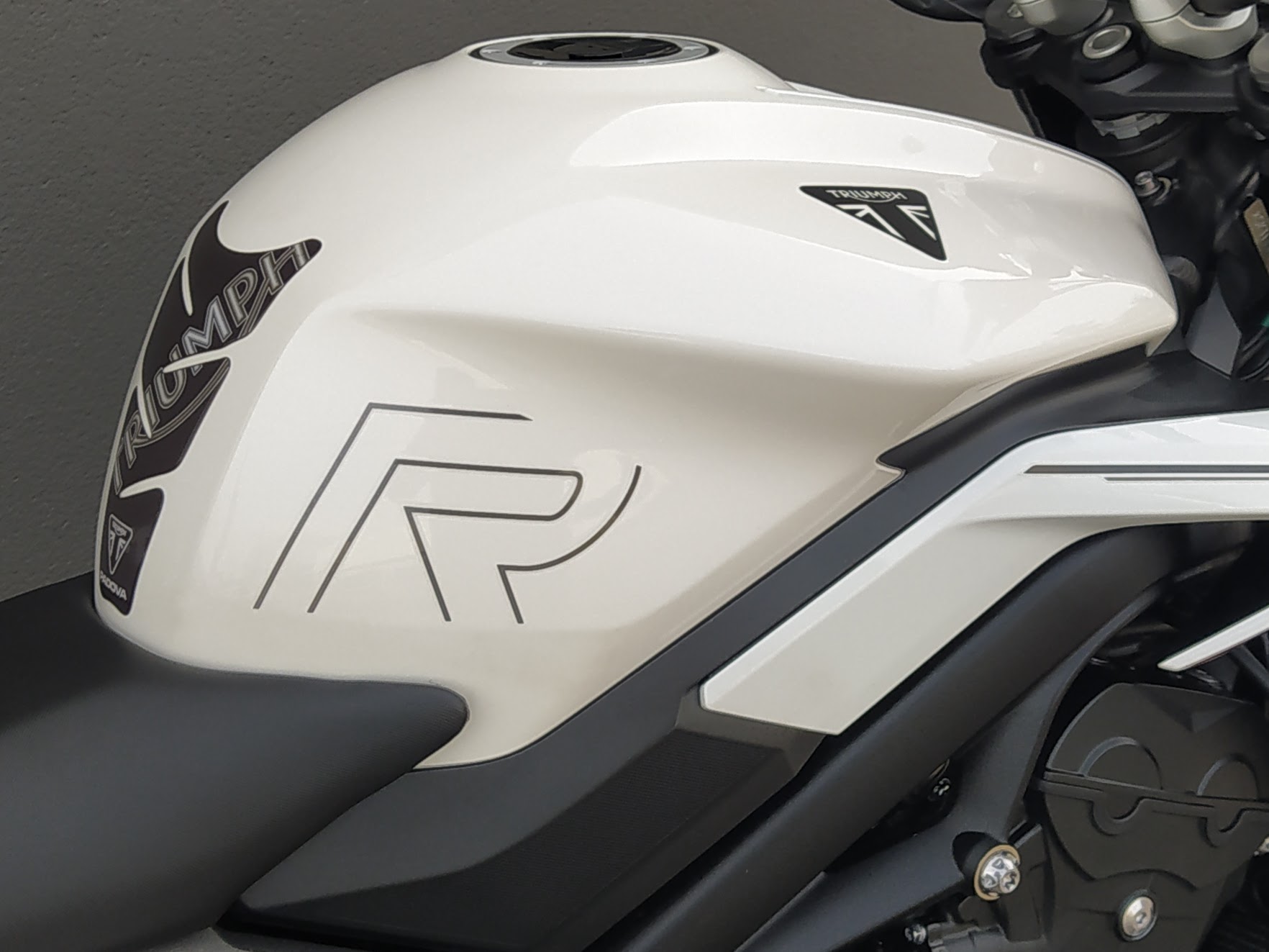 TRIUMPH Street Triple 765 R - 2023 - immagine 4