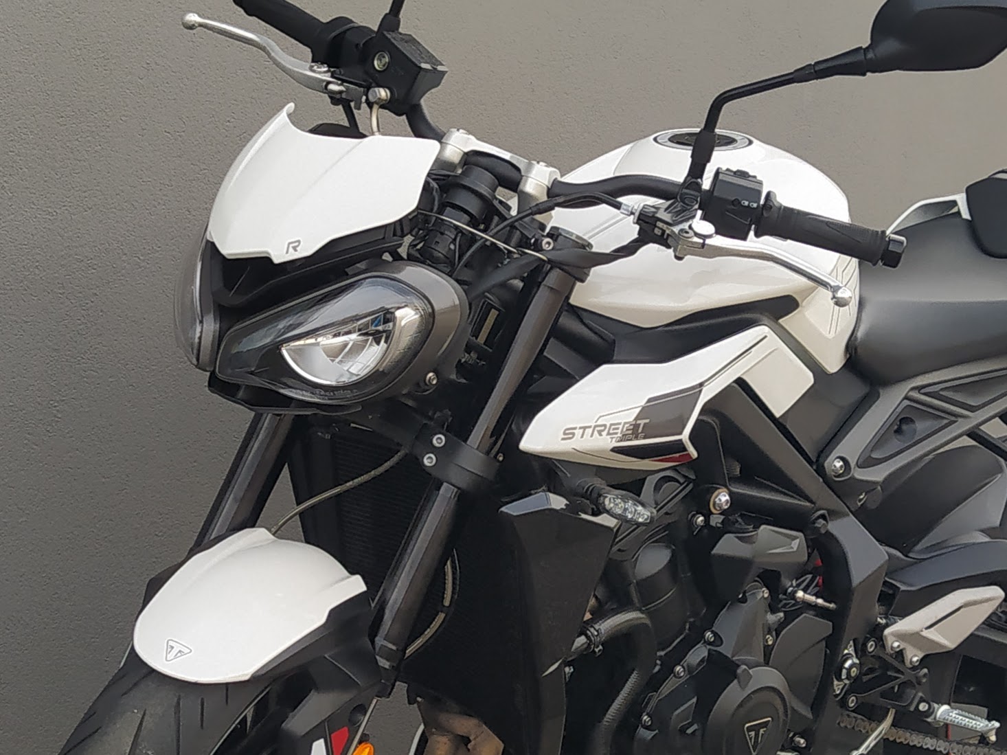 TRIUMPH Street Triple 765 R - 2023 - immagine 10