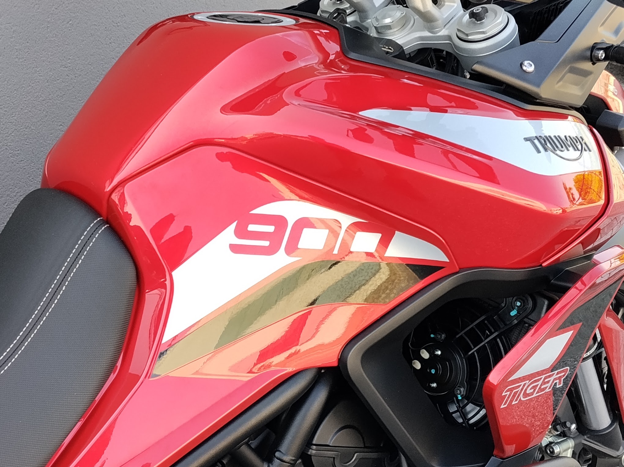TRIUMPH Tiger 900 GT Pro Abs - 2021 - immagine 4