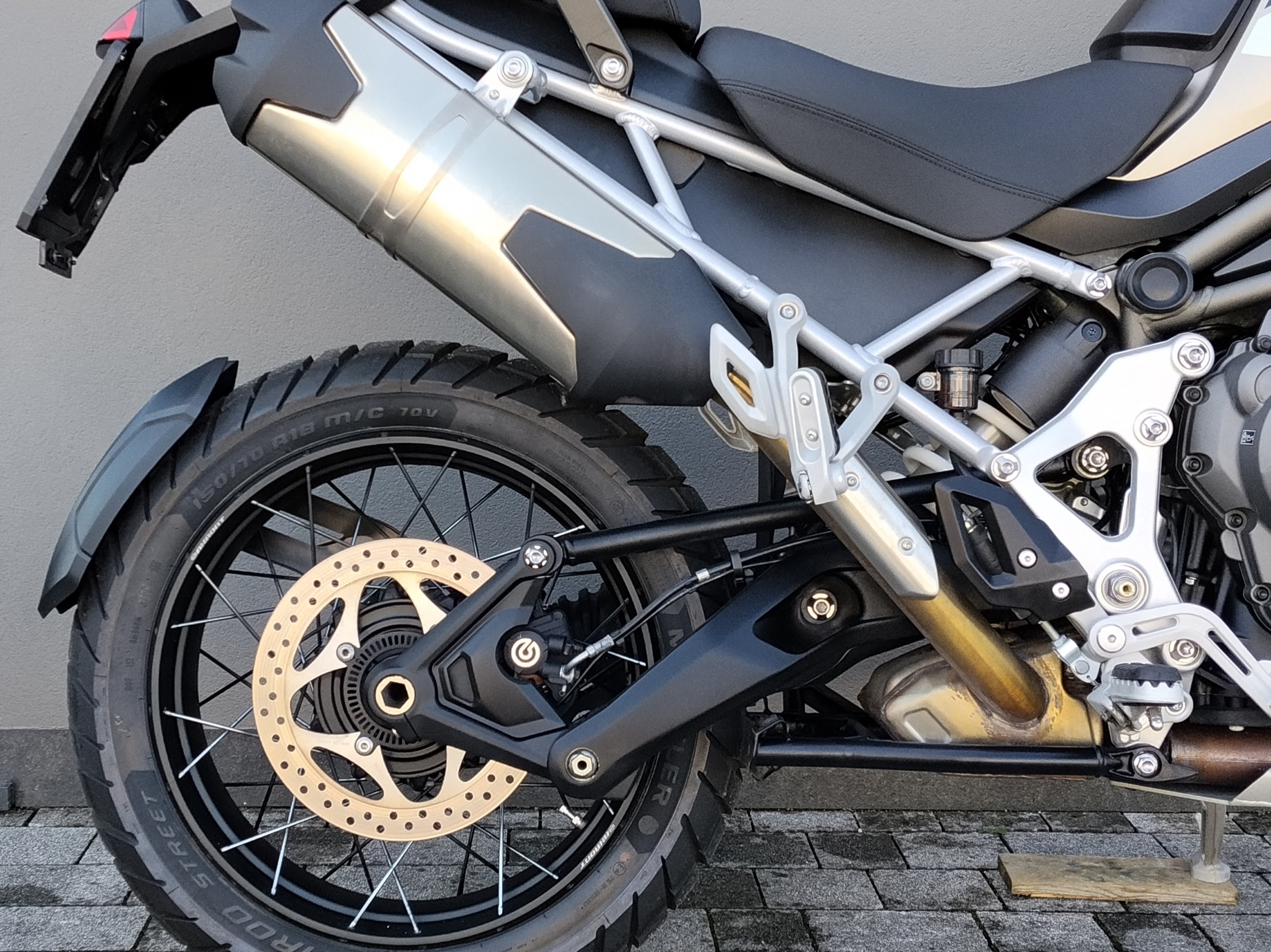 TRIUMPH Tiger 1200 Rally Pro Abs - 2024 - immagine 2