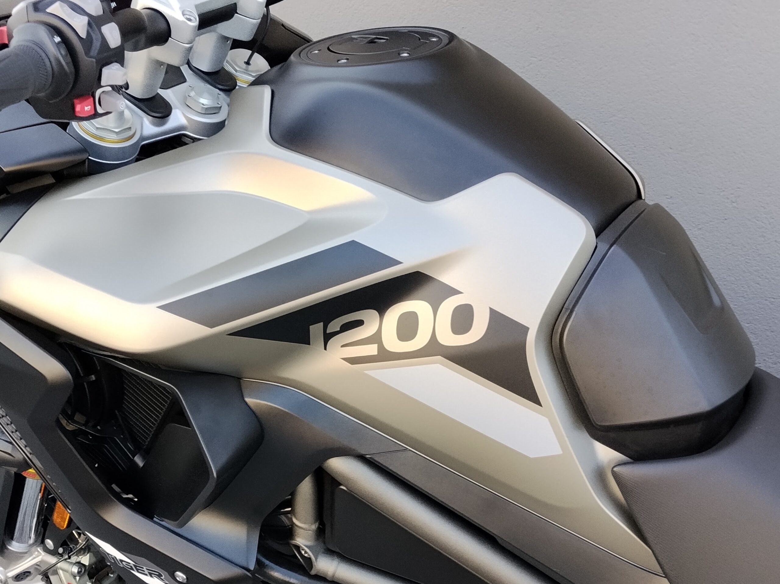 TRIUMPH Tiger 1200 Rally Pro Abs - 2024 - immagine 9