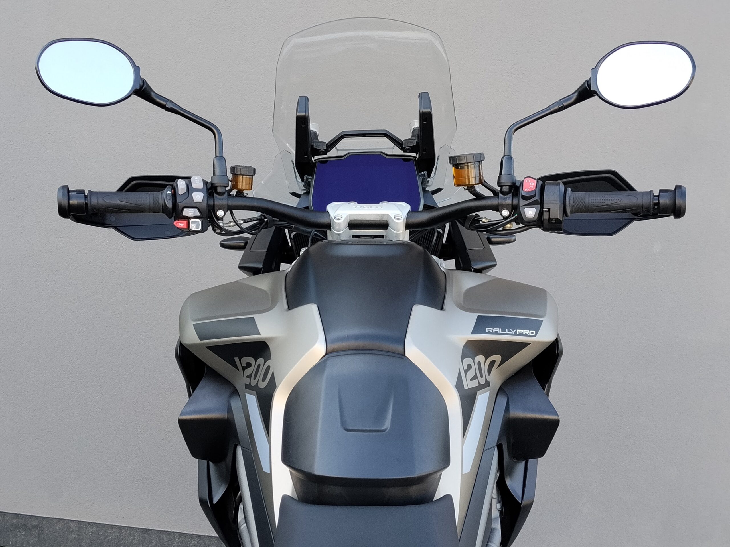 TRIUMPH Tiger 1200 Rally Pro Abs - 2024 - immagine 11