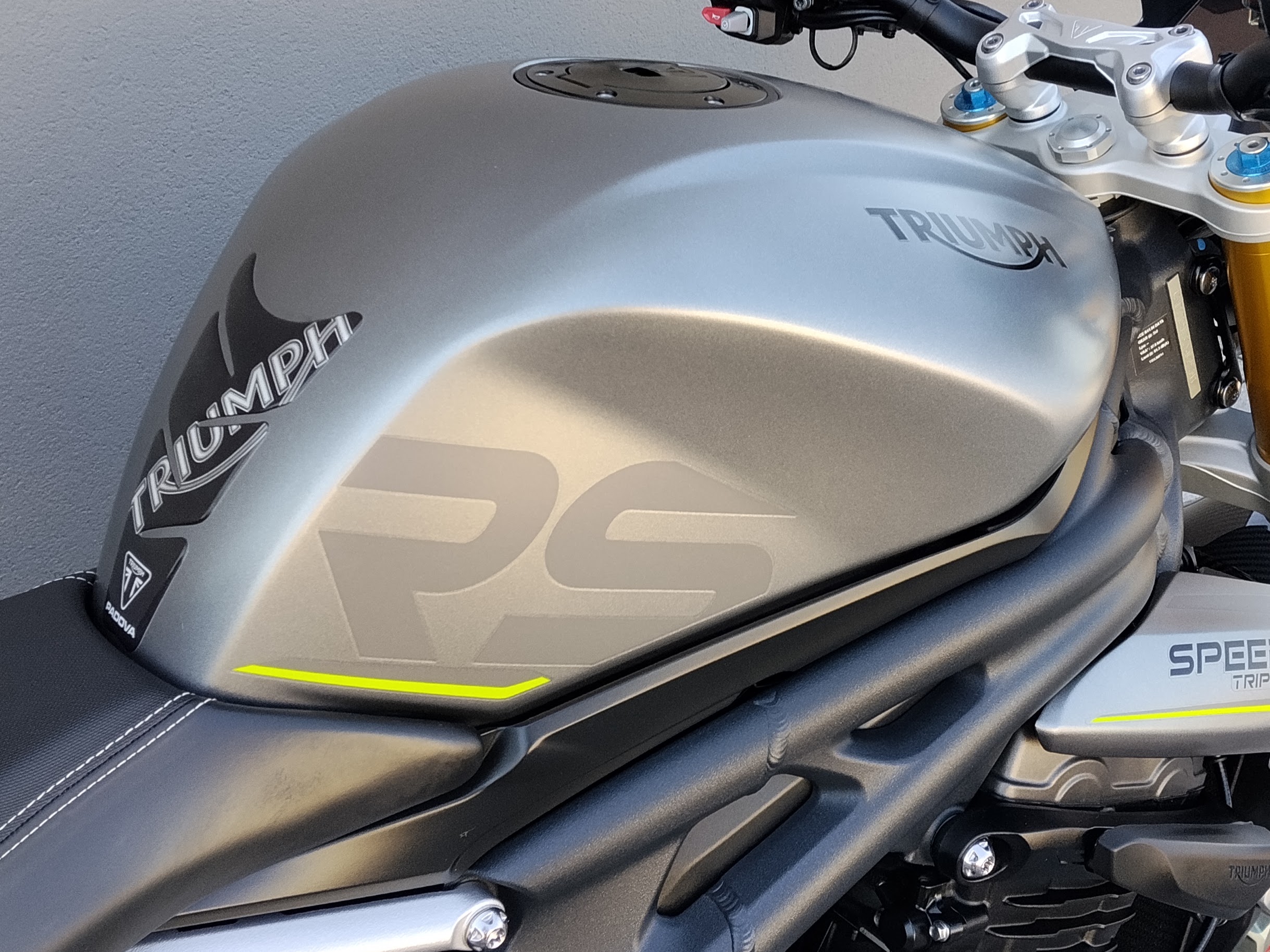 TRIUMPH Speed Triple 1200 RS Abs - 2021 - immagine 4
