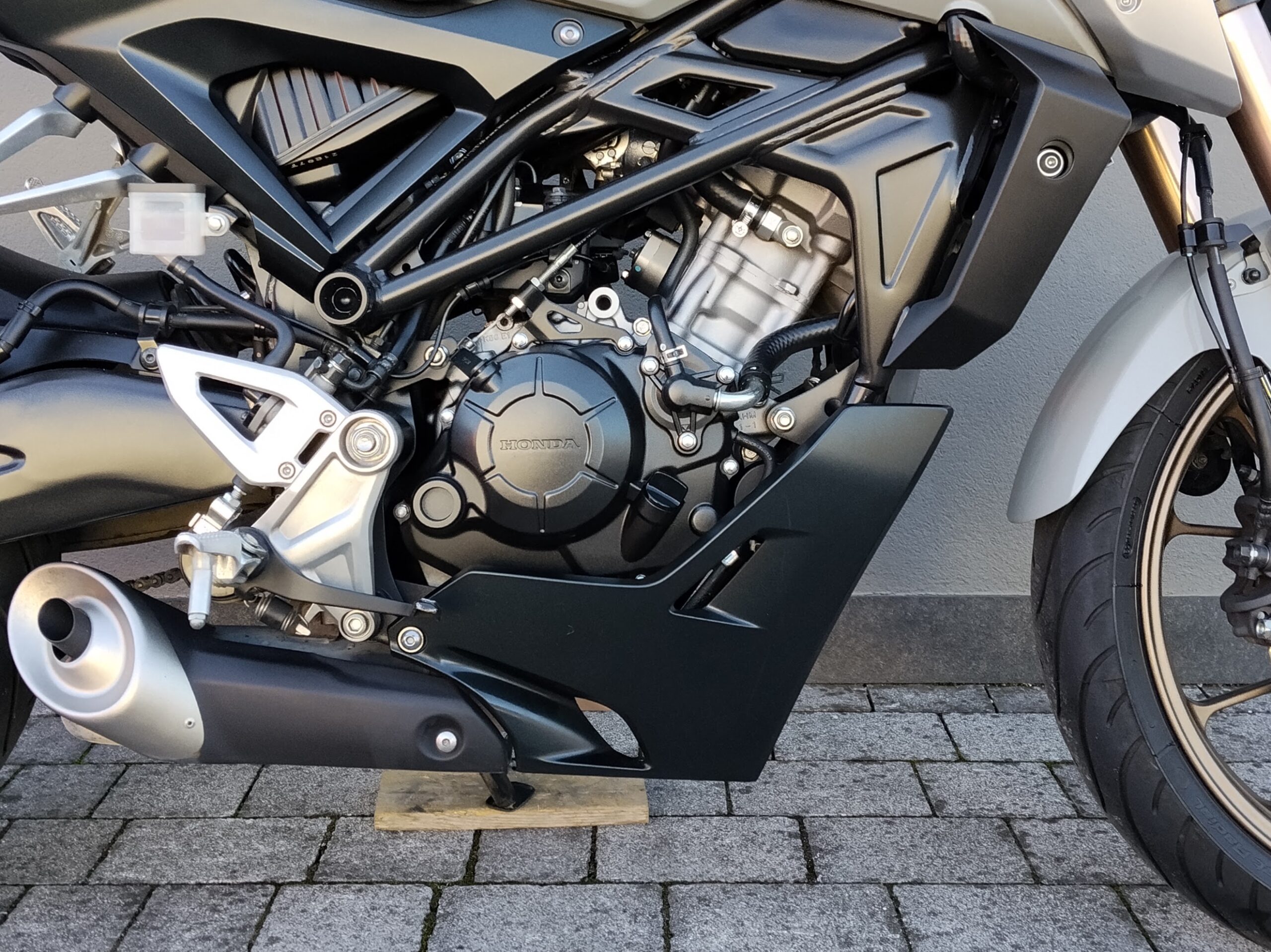 HONDA CB 125 R Abs - 2021 - immagine 3