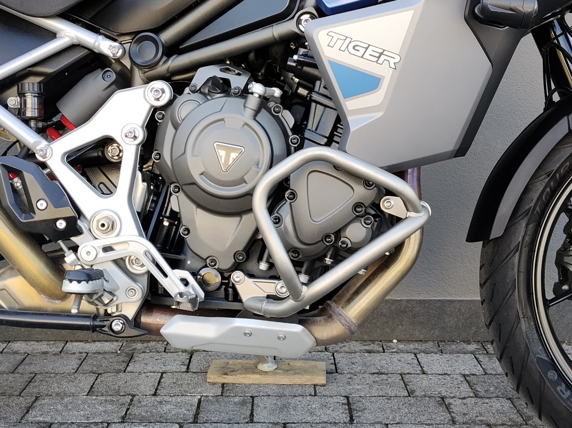 TRIUMPH Tiger 1200 GT Explorer Abs - 2023 - immagine 3