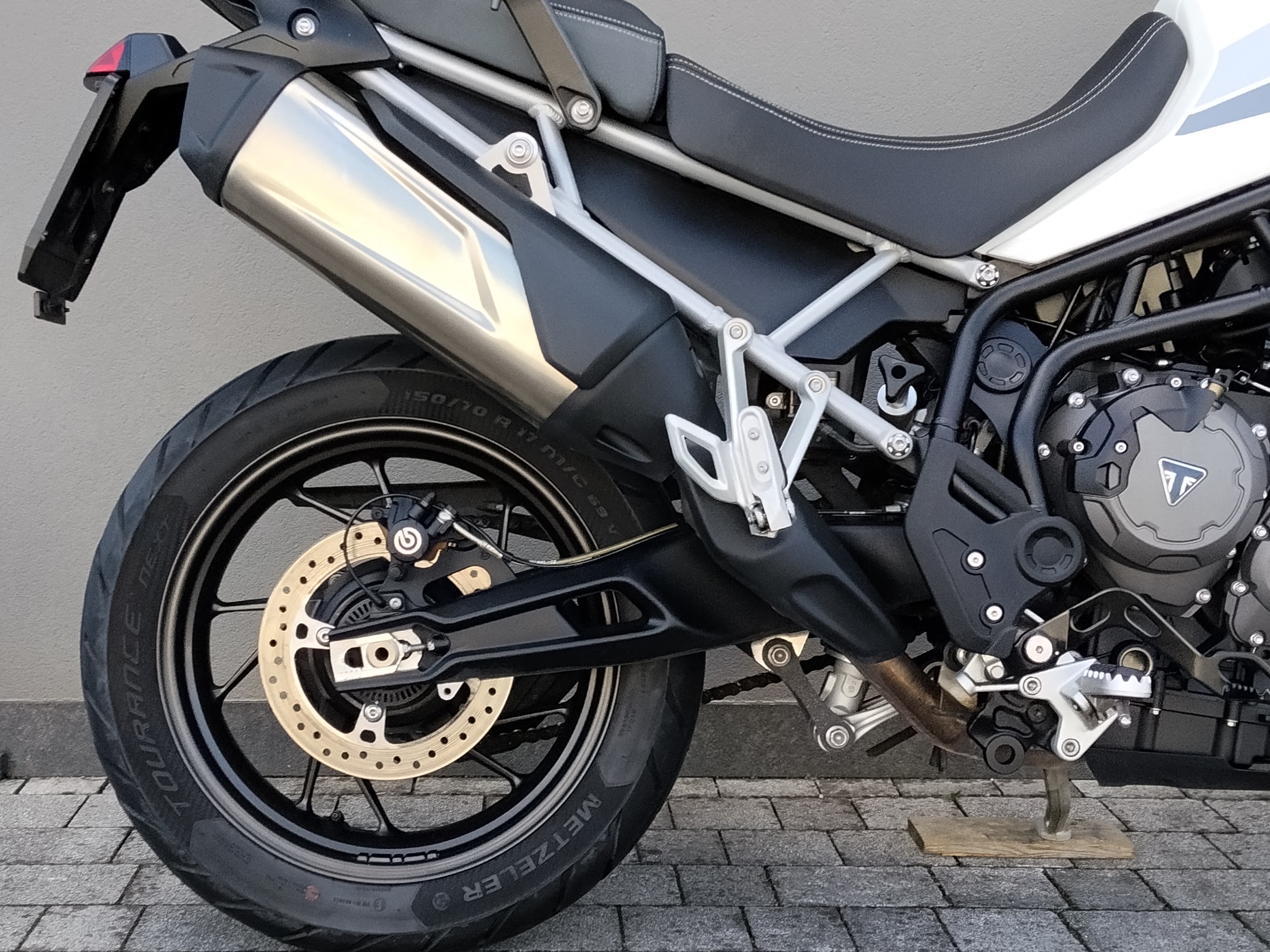 TRIUMPH Tiger 900 GT Abs - 2020 - immagine 2