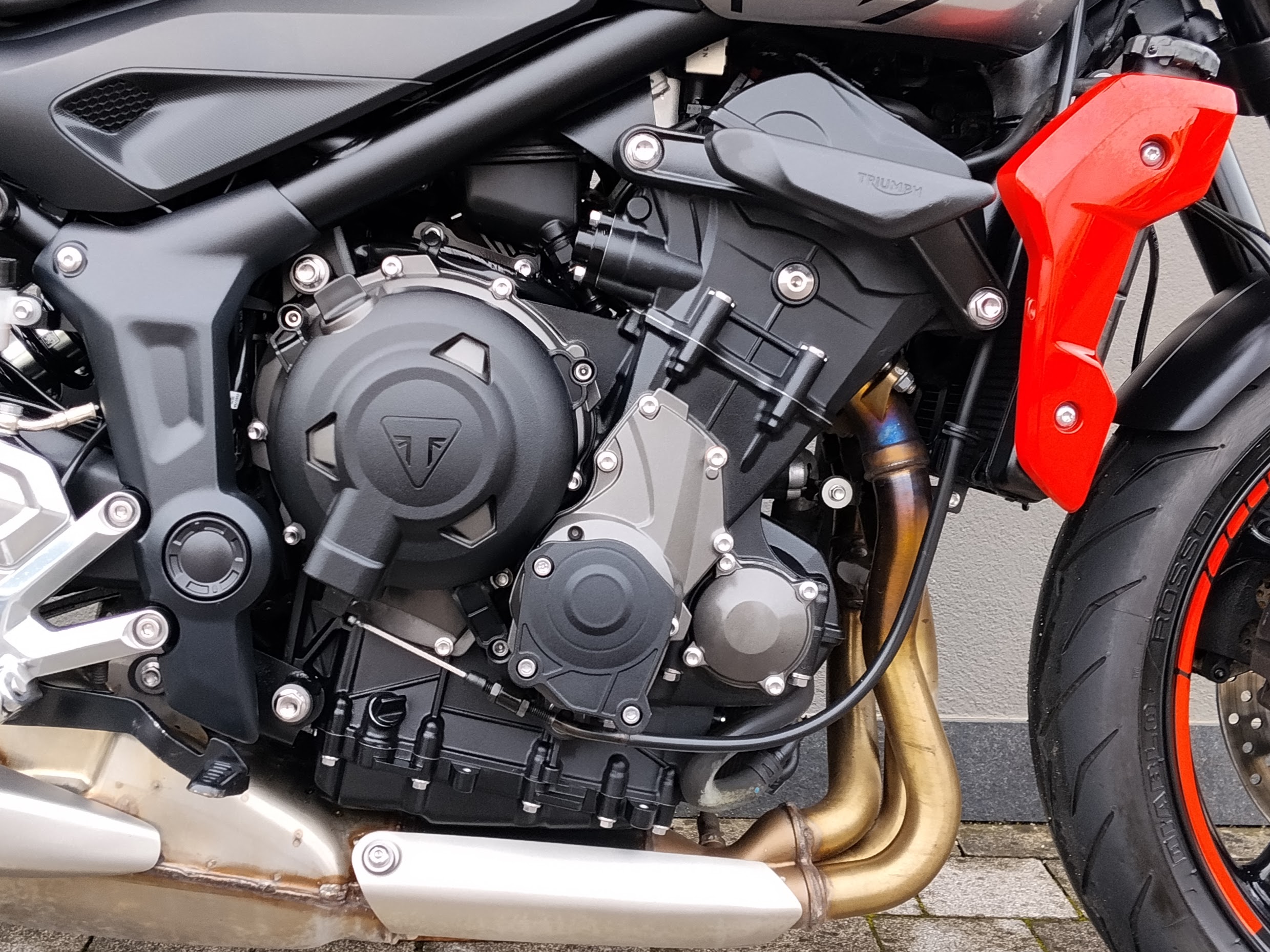 TRIUMPH Trident 660 Abs - 2024 - immagine 3