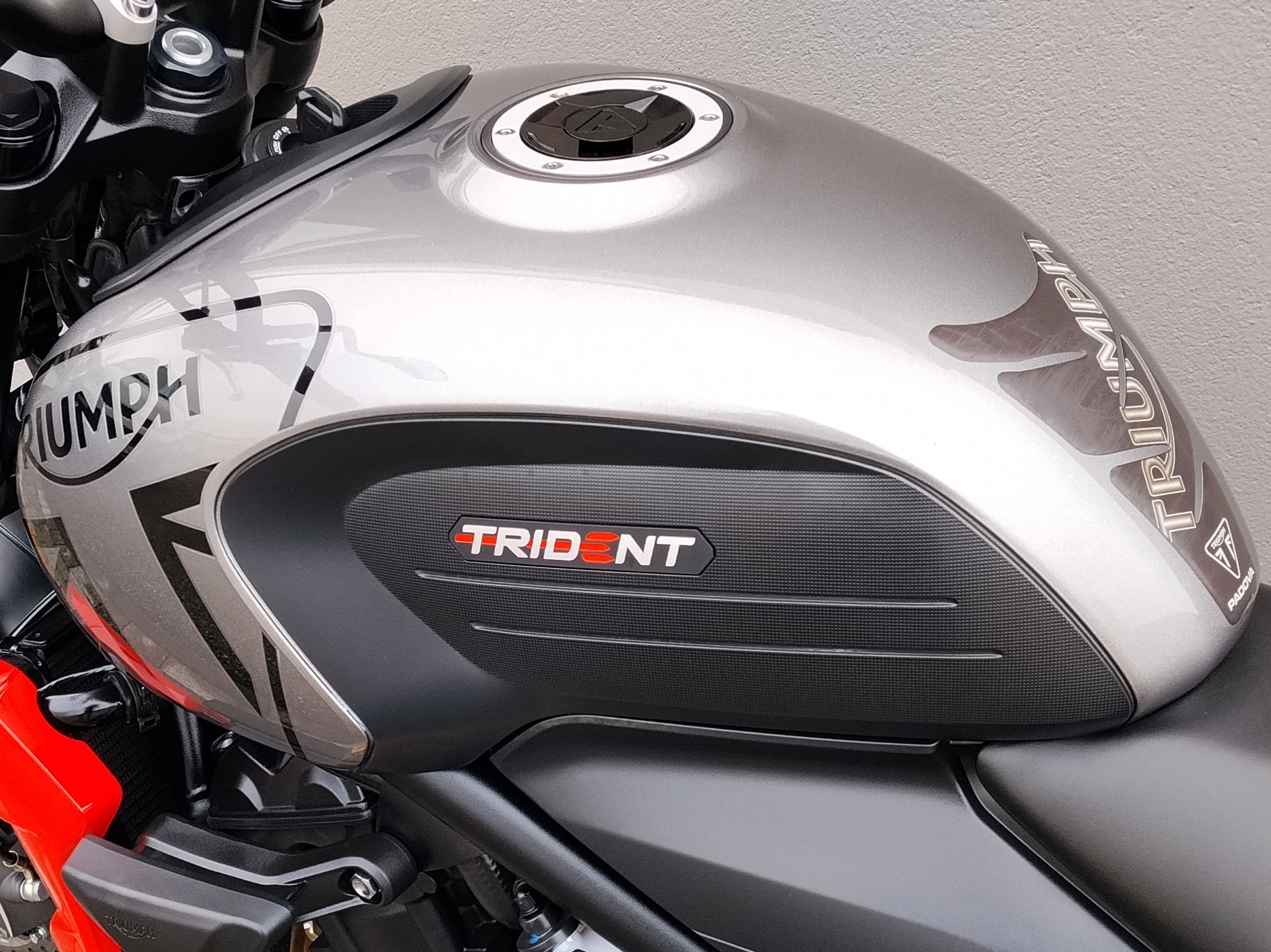 TRIUMPH Trident 660 Abs - 2024 - immagine 9