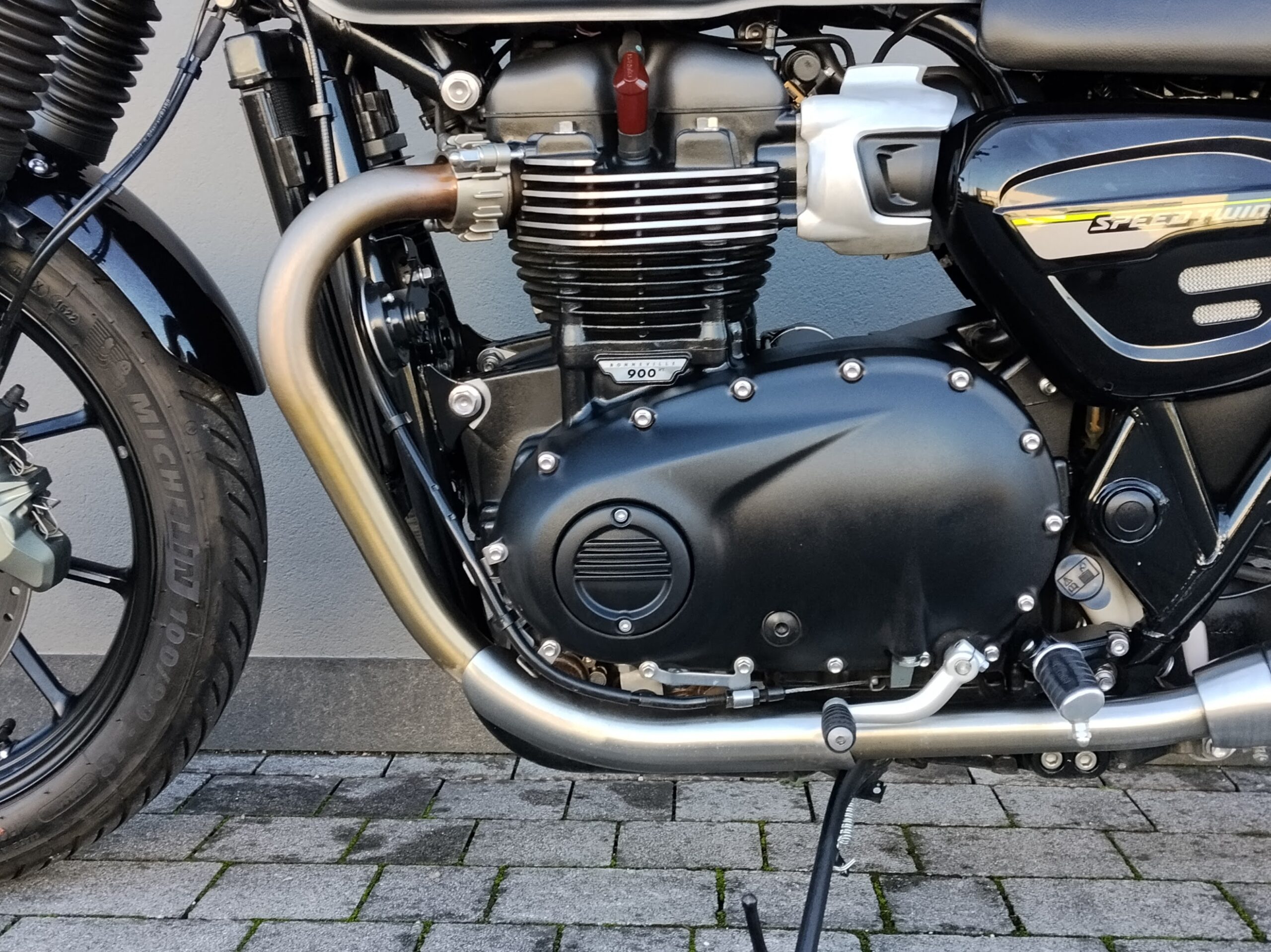 TRIUMPH Speed Twin 900 Abs - 2022 - immagine 8