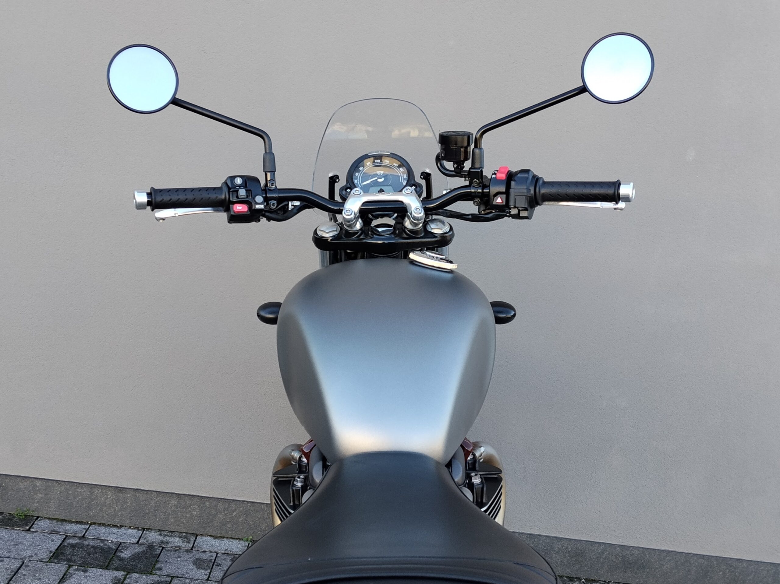 TRIUMPH Speed Twin 900 Abs - 2022 - immagine 11