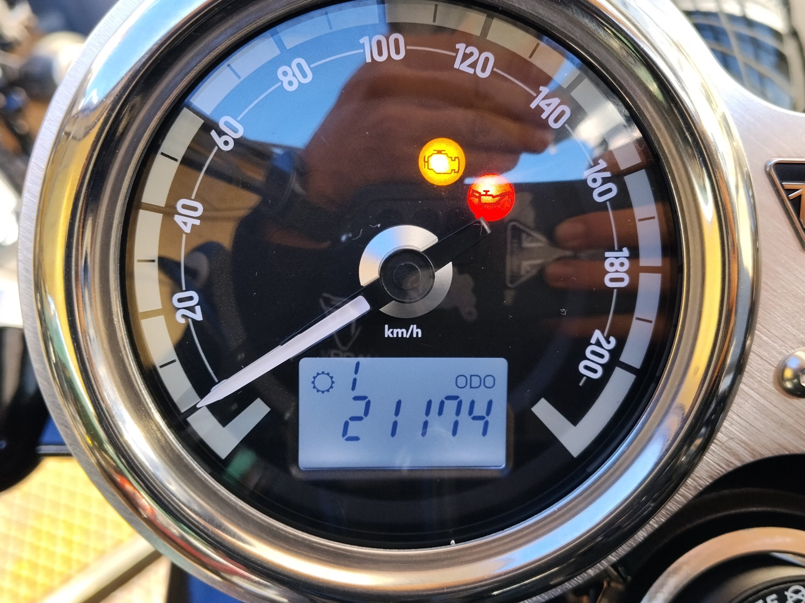 TRIUMPH Bonneville 1200 T120 Black Abs E5+ - 2025 - immagine 13