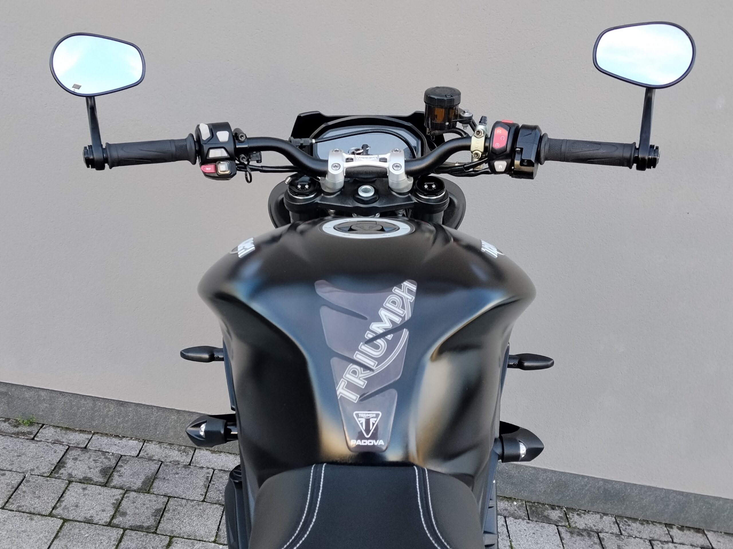 TRIUMPH Street Triple 765 RS - 2019 - immagine 11