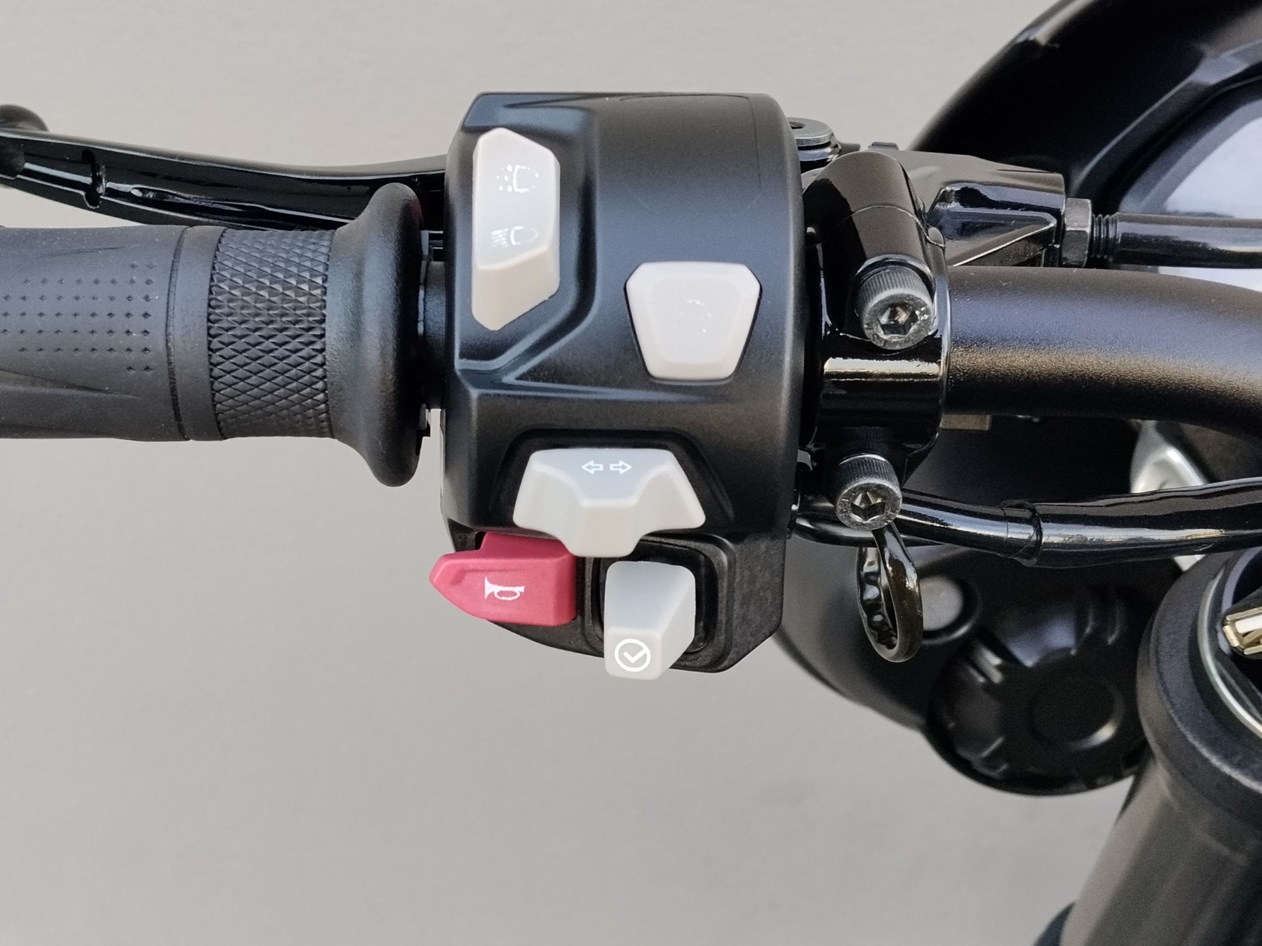 TRIUMPH Street Triple 765 RS - 2019 - immagine 12